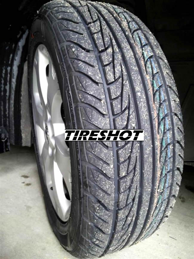 Tire Nankang XR611